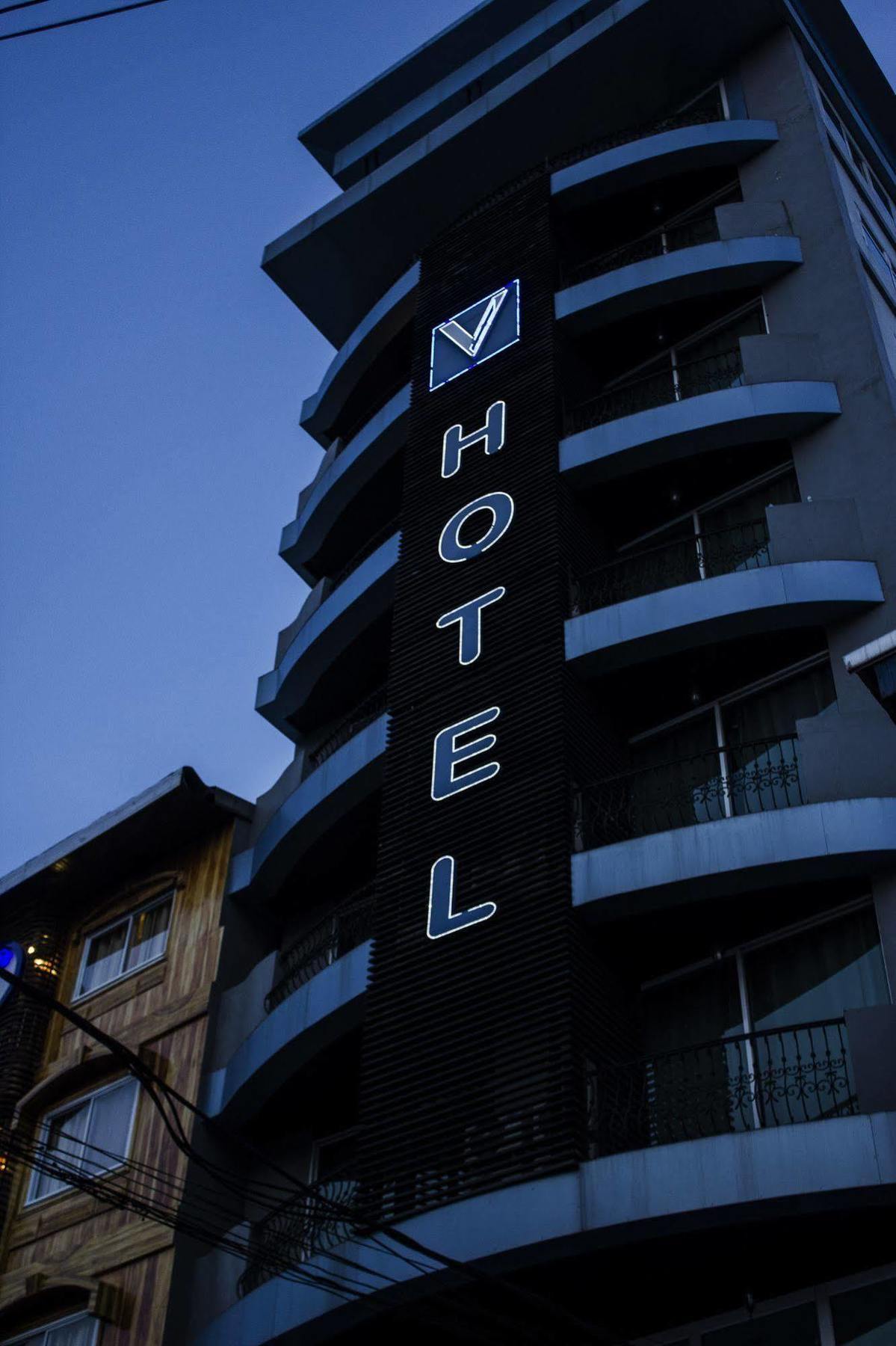 V Hotel Vientián Kültér fotó